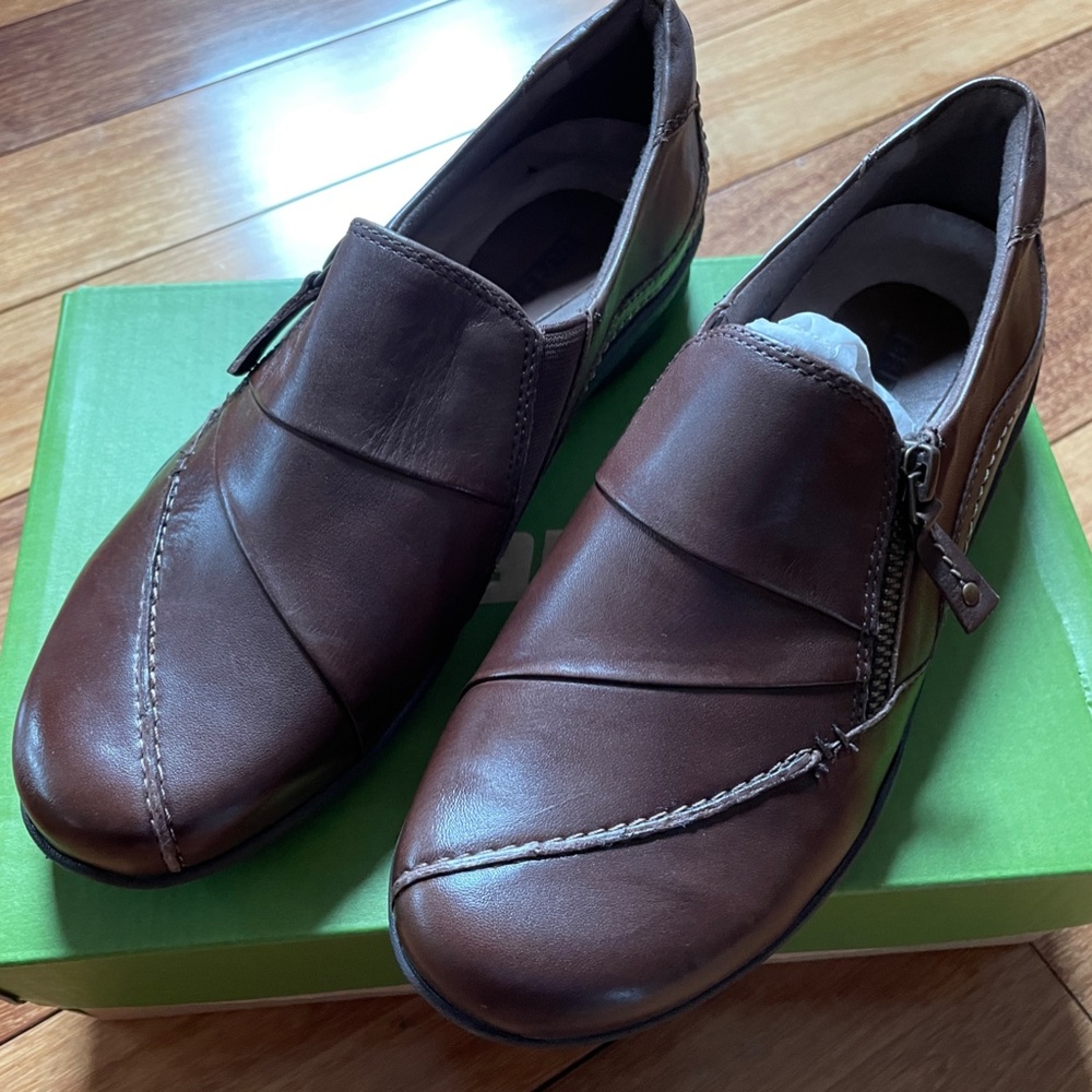 Earth Shoes